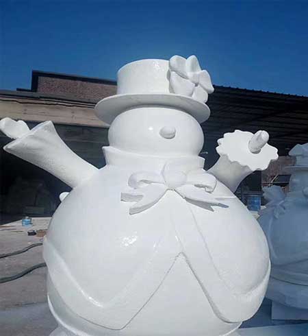 雙組份泡雕防護聚脲涂料施工